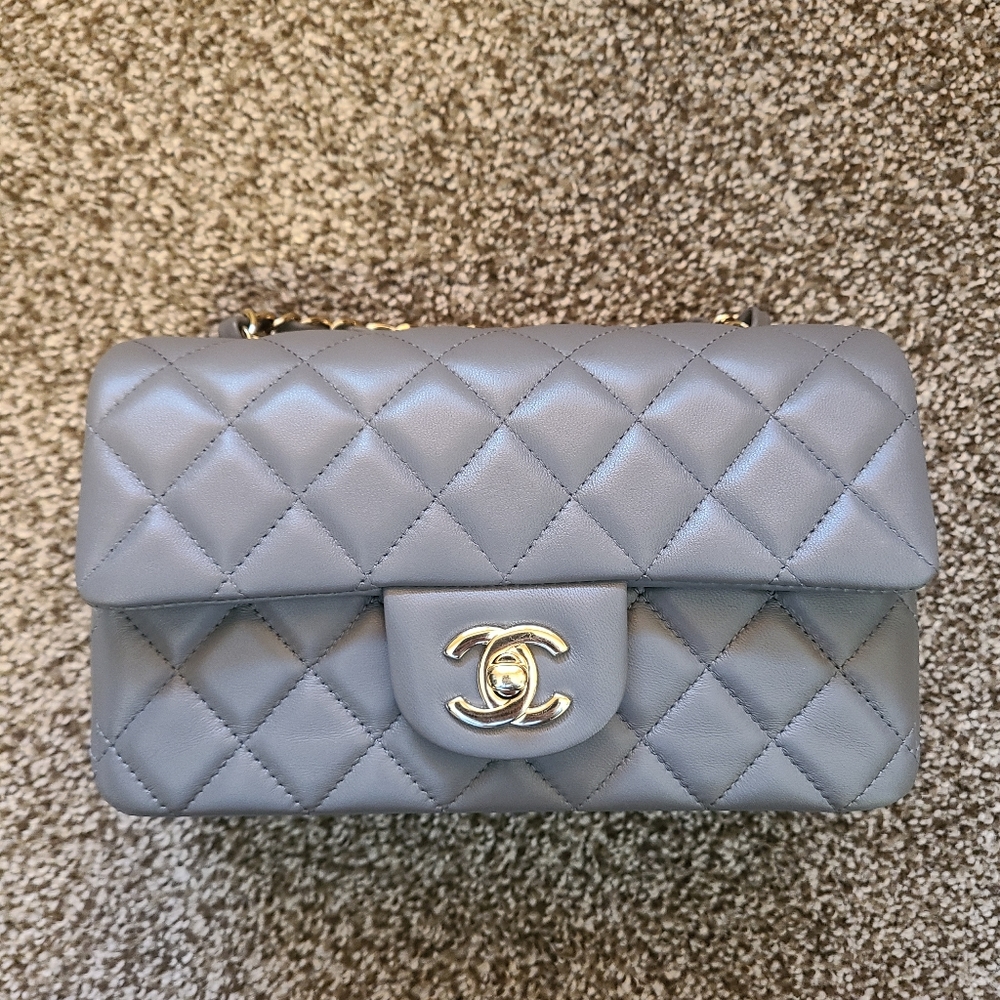 SOLD 22A Dark Grey Classic Mini - Picture 1 of 13